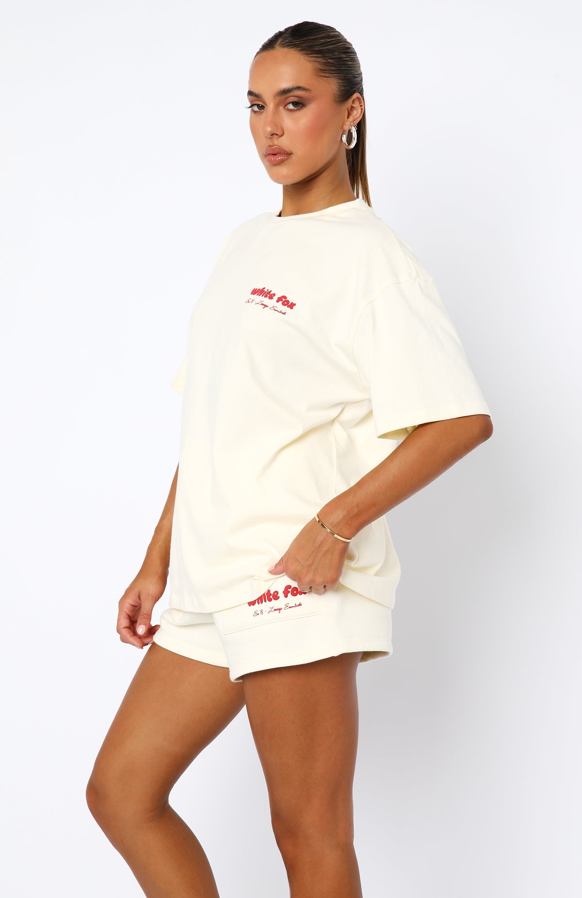 Era 8 Oversized Tee Cherry Cream | White Fox Boutique
