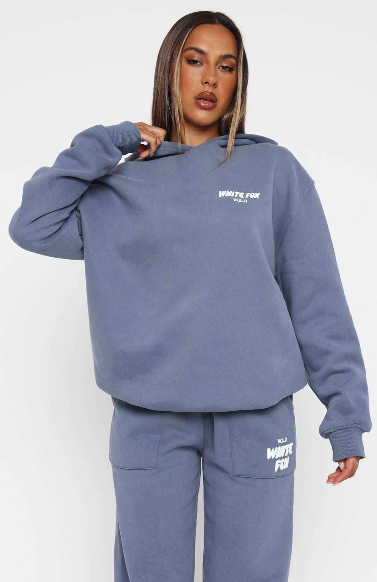 offstage-hoodie-ocean-white-fox-boutique