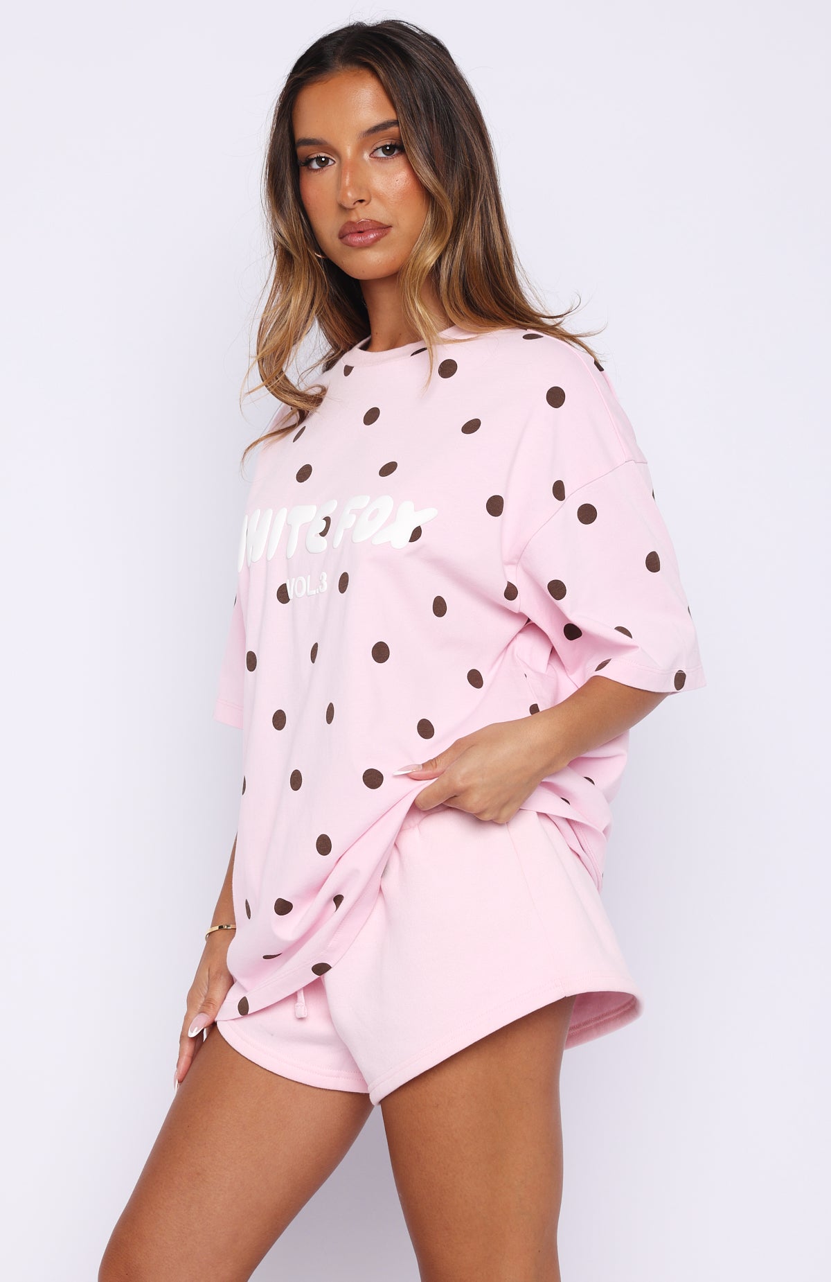 Offstage Printed Oversized Tee Posy Polka Dot | White Fox Boutique