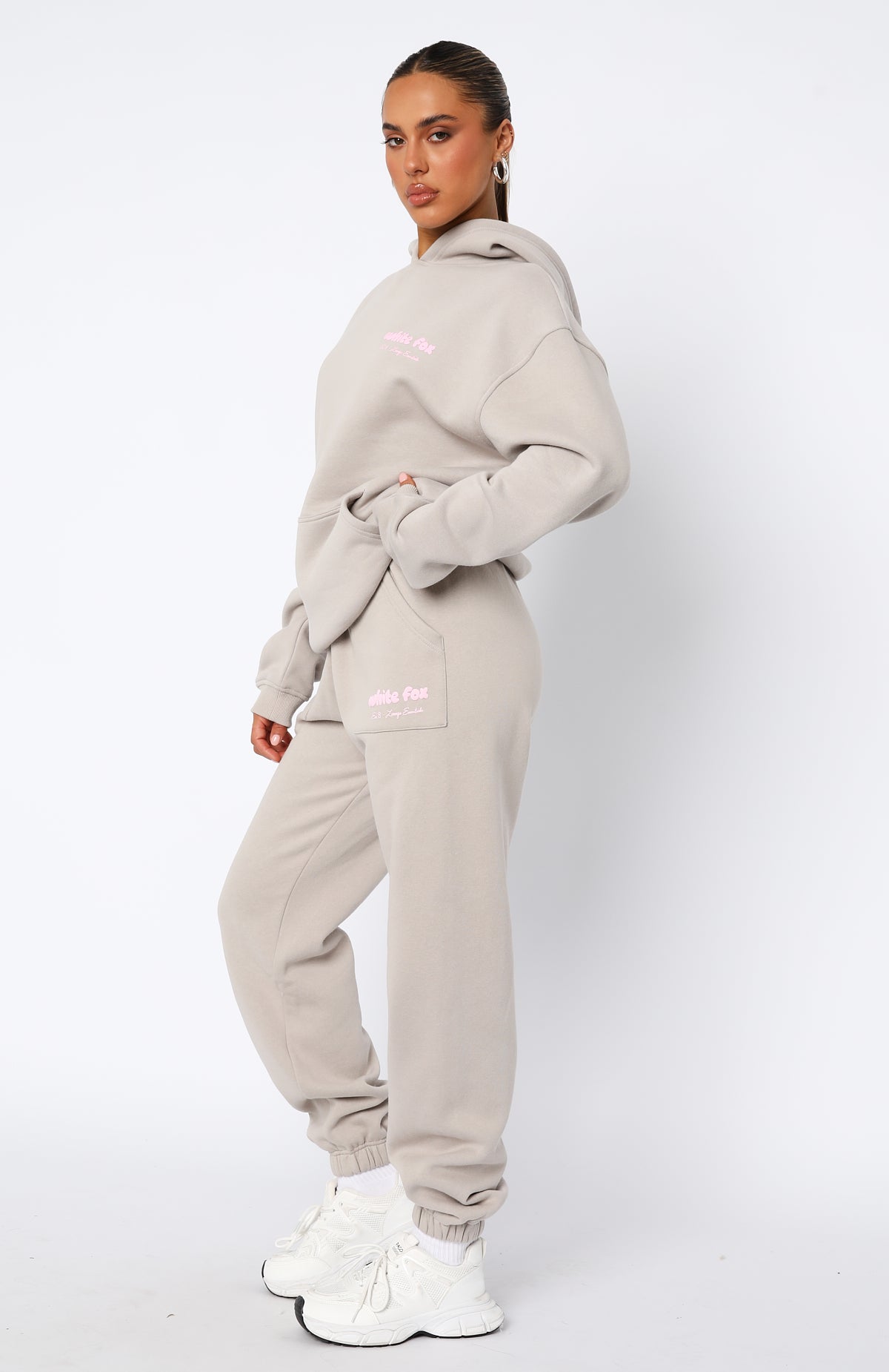 Era 8 Sweatpants Mooncake | White Fox Boutique