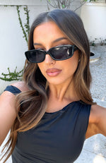 Mara Sunglasses Black