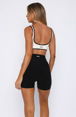 Keep Up High Waisted Shorts 4" Black