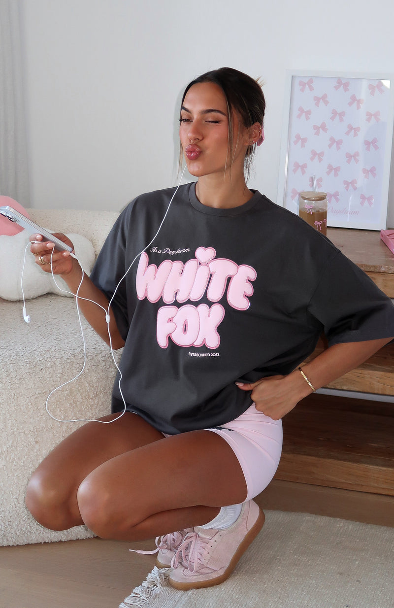 Daydreamers Angelina Oversized Tee Volcanic
