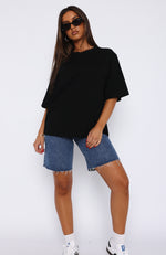 Let It Out Oversized Tee Black