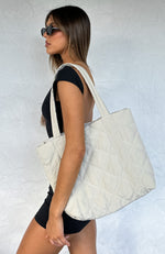 Chasing Sunsets Tote Bag Cream