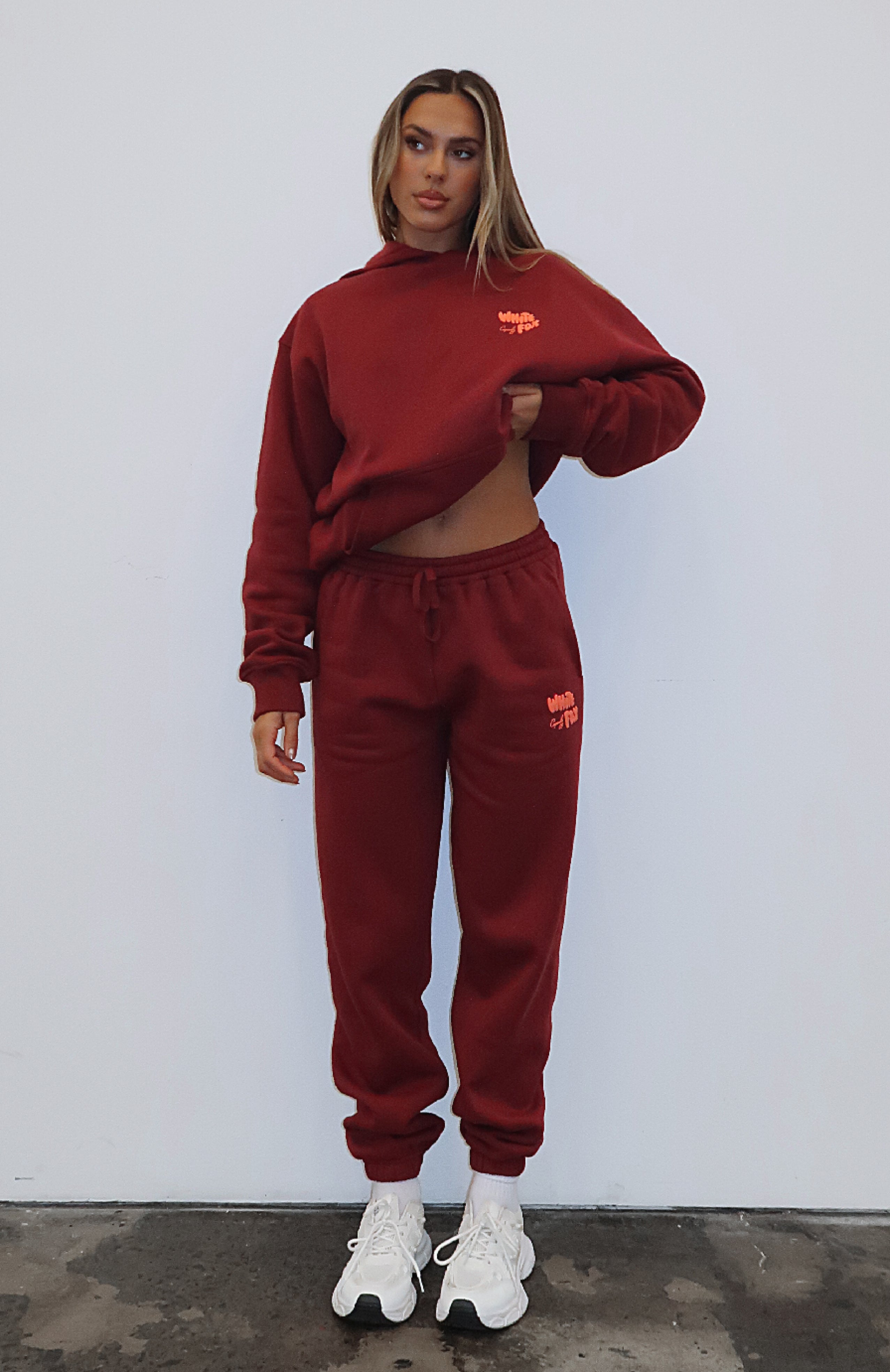 Capsule 9 Star Of The Moment Sweatpants Burgundy | White Fox Boutique