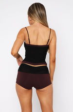 Still Beating Shorts Black/Wine