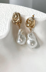 Josefine Earrings Pearl