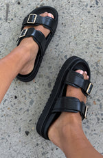 Mila Slides Black/Gold