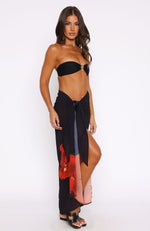 Seaforth Sarong Noir Bloom