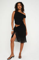Sweet And Savage Off Shoulder Midi Dress Black