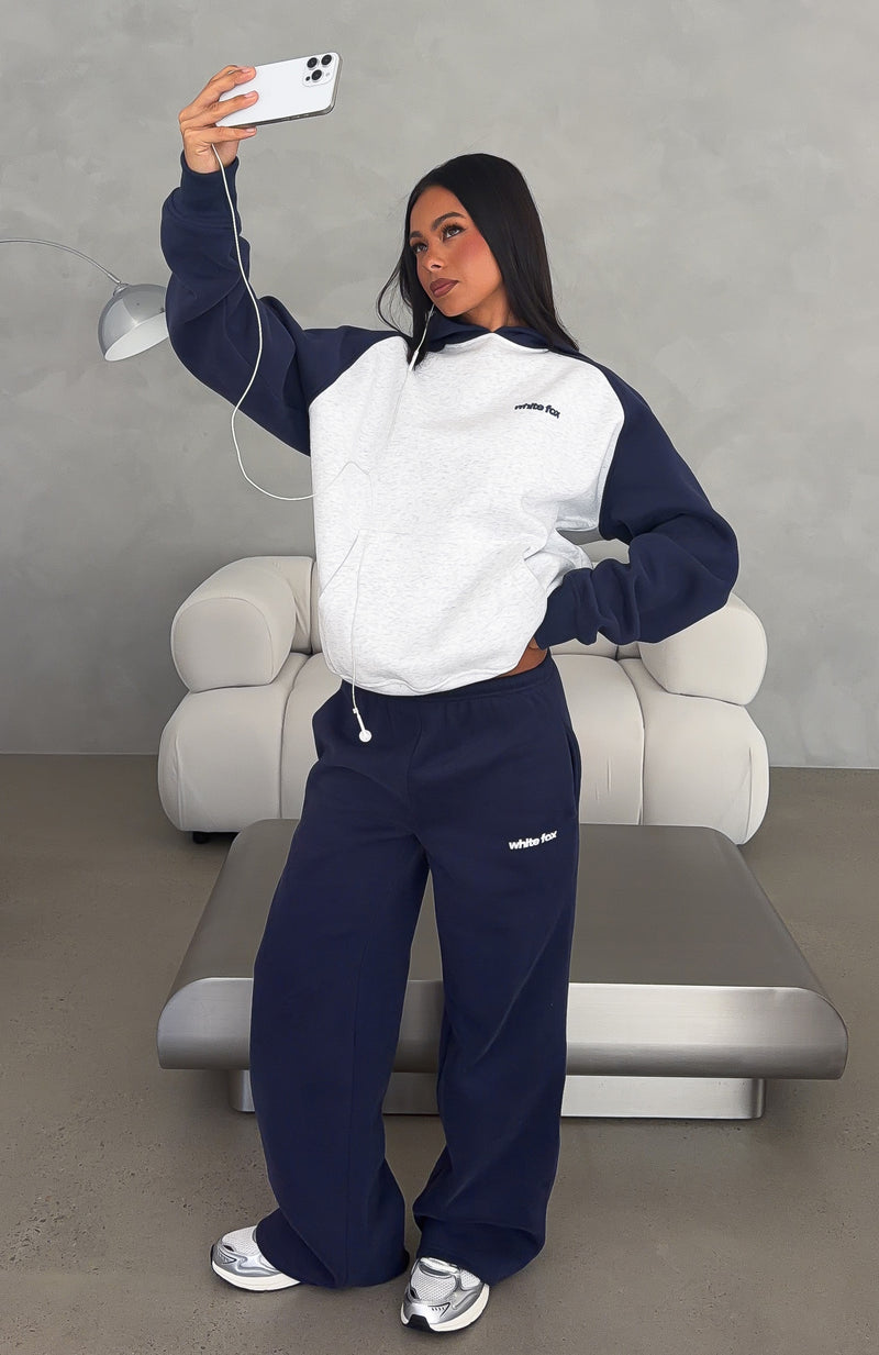 Loving It Here Wide Leg Sweatpants Navy