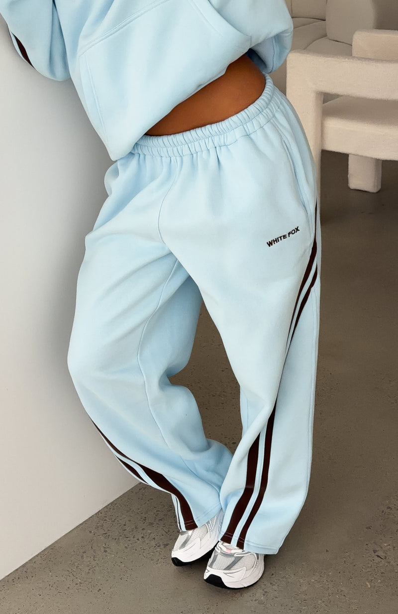 We Both Know Barrel Leg Sweatpants Baby Blue