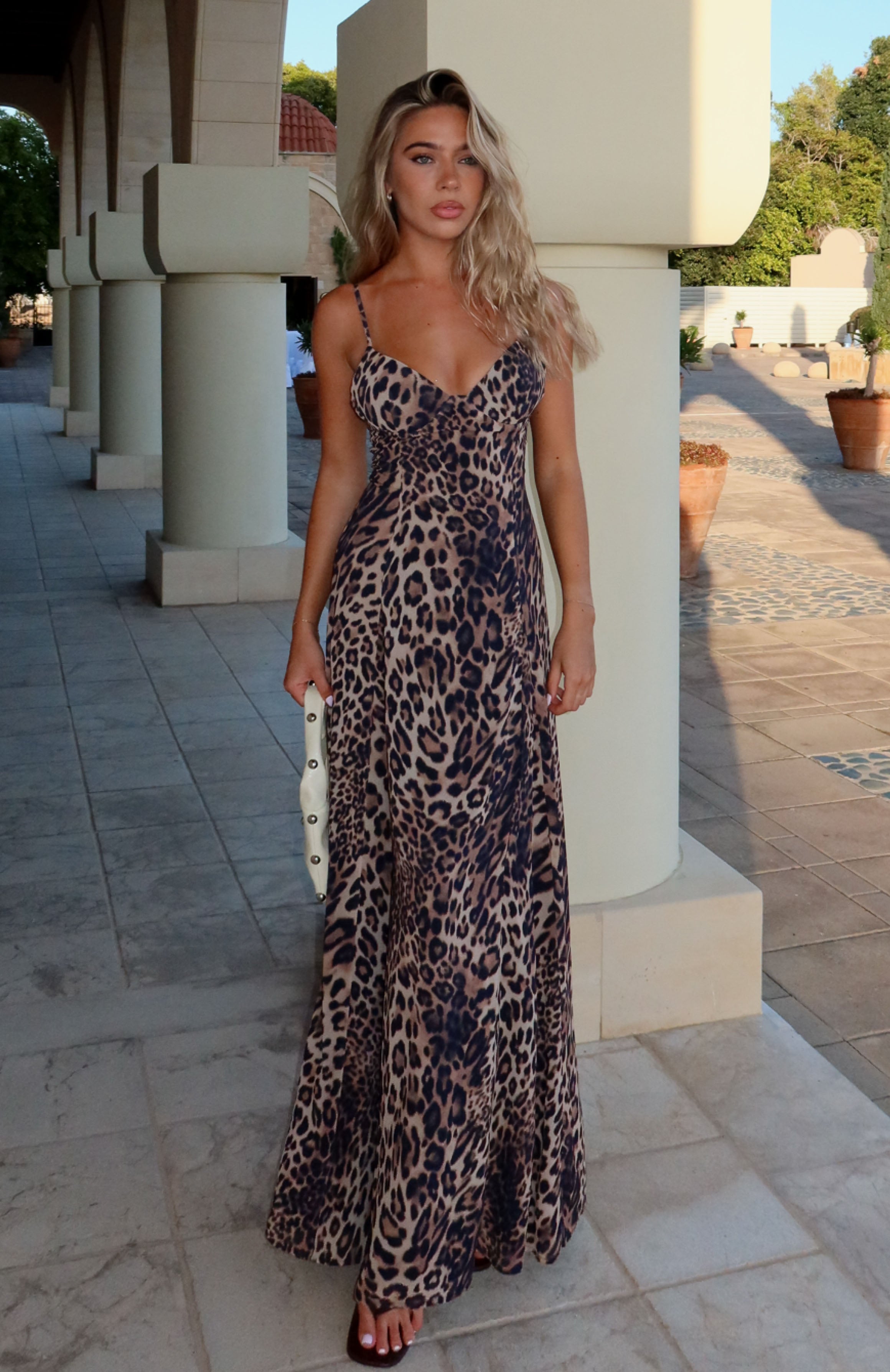 anthropologie gabriela ruffled maxi dress Gabriella Ivory Hi-Lo Tiered Ruffles Maxi Dress XS