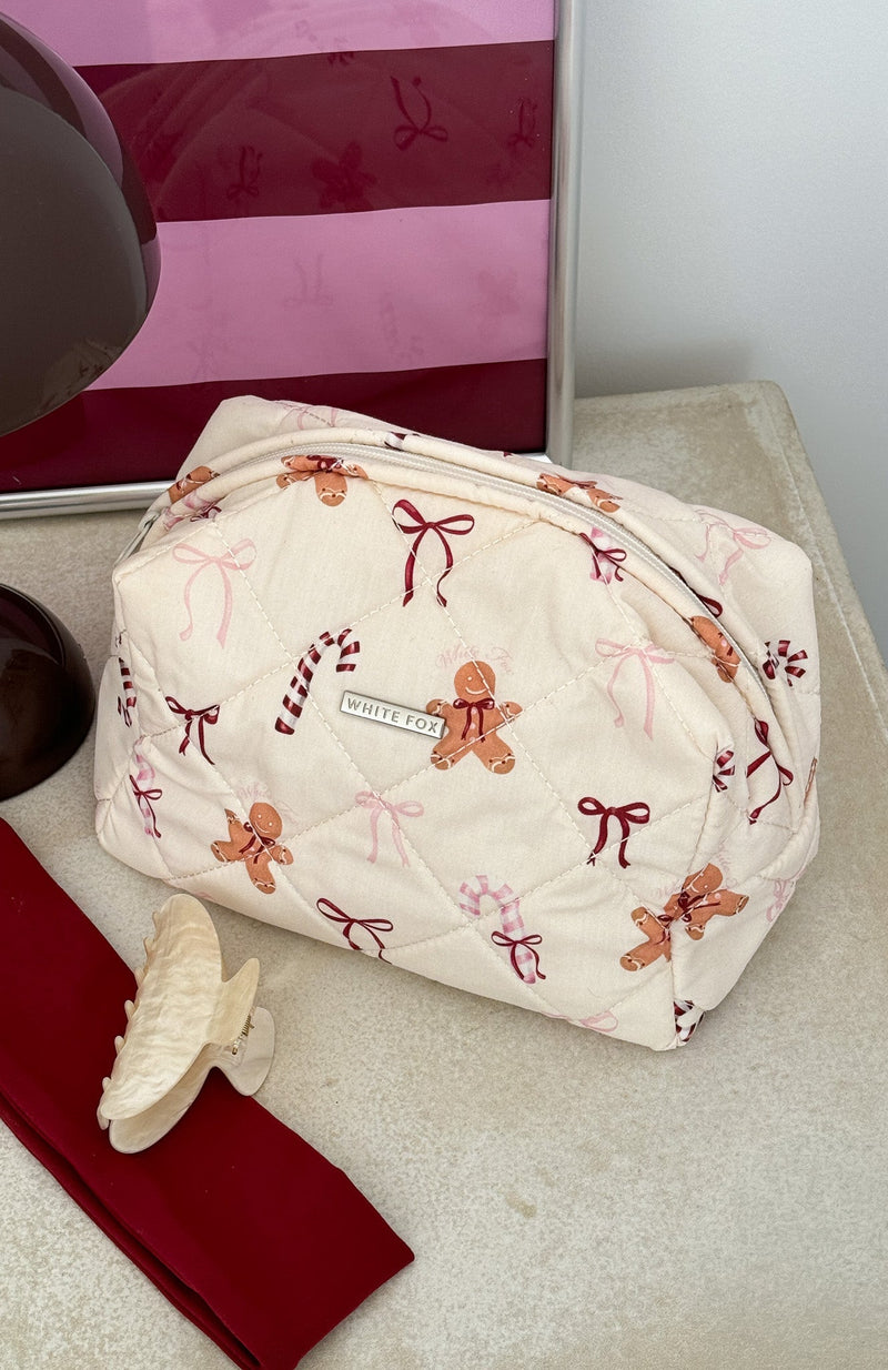Getting Ready Cosmetic Bag Gingerbread Candy