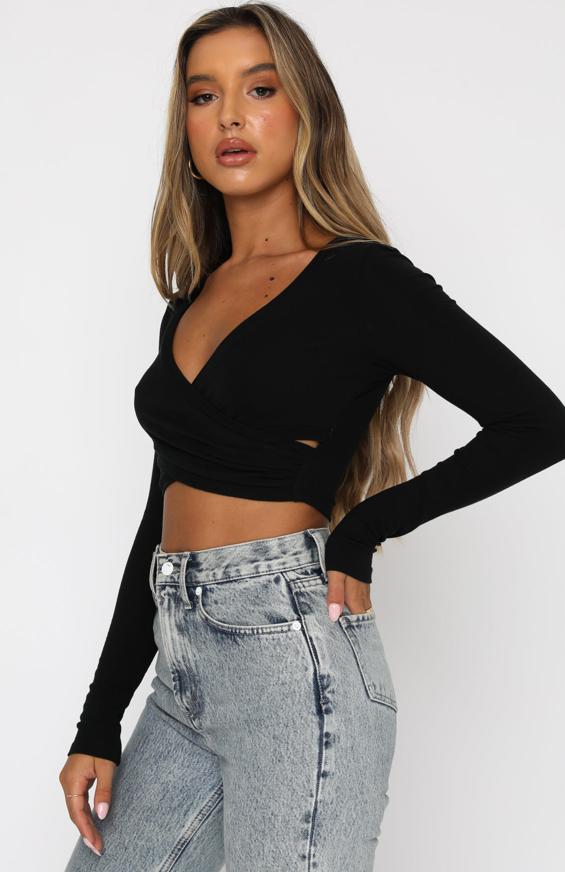Back In Town Long Sleeve Crop Black | White Fox Boutique