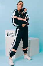 Premium Windbreaker Black