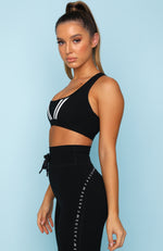 Dominate Sports Bra Black